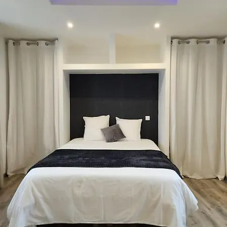 Appartement Avec Baignoire - Hautvillers Esterno foto